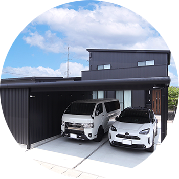 広いリビングに大満足！夫婦の夢を叶える家の完成